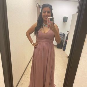 Meet your Posher, Leticia